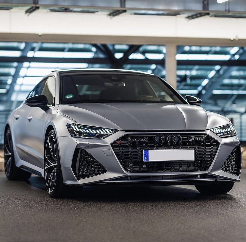 LuxuryCars365's tweet photo. Audi RS7 🔥 https://t.co/GkflEjXlJE