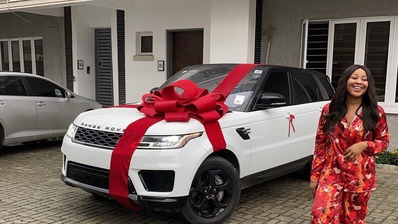 GinaEbob's tweet photo. My babe has been working extremely hard, now it's time to eat the fruits. Congratulations Star Girl Erica. New Car for the sweat 🍾🥂🍻

#EricaNlewedim #CongratulationsErica https://t.co/uQAnzY6OmP
