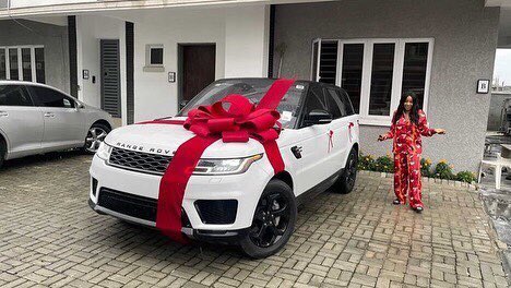 GinaEbob's tweet photo. My babe has been working extremely hard, now it's time to eat the fruits. Congratulations Star Girl Erica. New Car for the sweat 🍾🥂🍻

#EricaNlewedim #CongratulationsErica https://t.co/uQAnzY6OmP