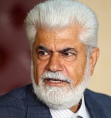 EELKHAN1's tweet photo. اگر یکنفر بگوید؛ فقرا کلیه بفروشند شرعا و قانونا مشکلی ندارد

و در مقابل بگوید؛ چرا همه فکر میکنند باید از پزشکان مالیات گرفت

در بهترین حالت باید روانه تیمارستان شود. اما او، حسینعلی شهریاری، شده رئیس «کمیسیون بهداشت مجلس» و برای سلامت مردم تصمیم میگیرد #مافیای_سلامت https://t.co/v0TJ79o2MN