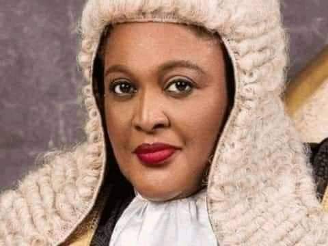 chibuzoikechukw's tweet photo. Breaking News: The governor of my maiden state (Imo State) sponsored the invasion of my home  with the help of Malami because I didnt join my colleagues (Supreme Court Judges) to support his imposition as Governor.

- Hon. Justice Mary Ukaego Odili, JSC https://t.co/hpcC7oFmBs