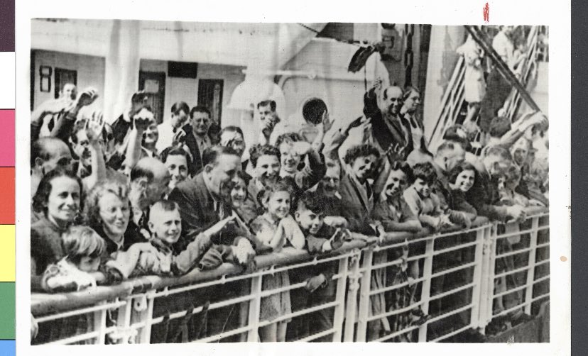 JeanYip3's tweet photo. On today's date in 2018 @JustinTrudeau apologized for Canada's tragic failure to accept & welcome over 900 Jewish refugees fleeing Nazi persecution who arrived aboard the #MSStLouis in 1939.
Today, Canada's commitment to combating antisemitism & hate in all forms, is unwavering. https://t.co/eJhtubxxt1