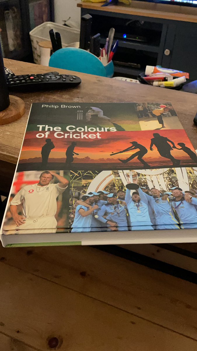 lizfawn's tweet photo. @dudleyplatypus Will you sign it for me? #TheColoursofCricket https://t.co/fEK2wqsGDR