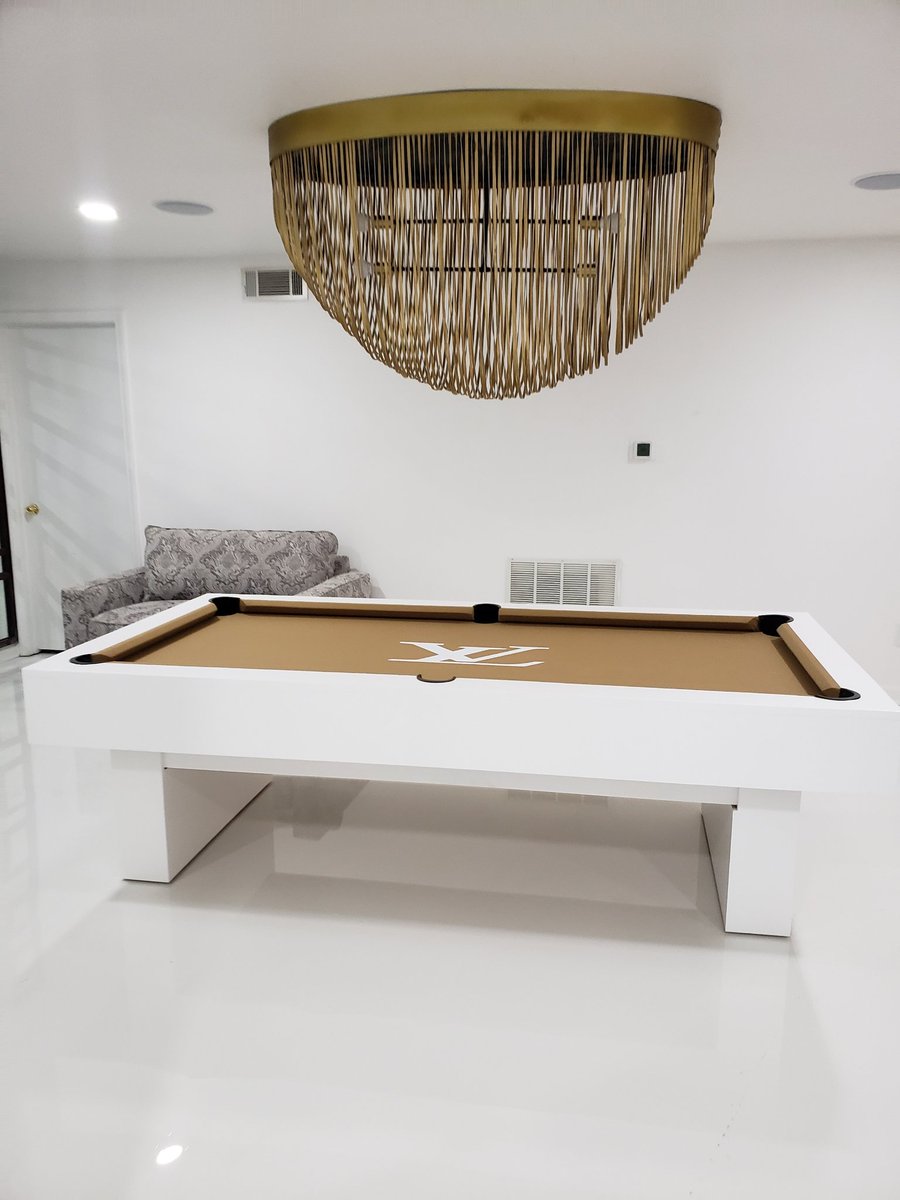 McCorkleDesigns's tweet photo. #Victoria #style #pooltable #billiards🎱 #game #custom #company #Tan #felt #all #white #finish #louisvuitton #logo #design #furniture #homedecor #modern #contemporary #steampunk #wood #company #penthouse #suite #studiolife #events #production #customfurniture #mccorkledesigns https://t.co/iDUTLxutXU