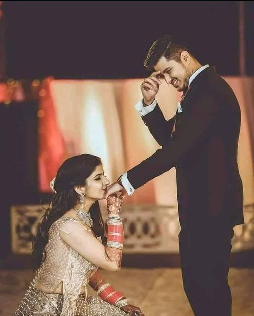 mr_hodak's tweet photo. 🖤❤️🖤#_Good night dear friends🖤❤️🖤
💞हमारे #_दिल की मत #_पूछो, 💞
❣️ #_बड़ी_मुश्किल में रहता है।❣️
💞 हमारे #_जान का #_दुश्मन , 💞
❣️हमारे हीं #_दिल में रहती है।।❣️
🧡💚🧡 शुभ रात्रि दोस्तों💚🧡 https://t.co/fP9kM88V9h