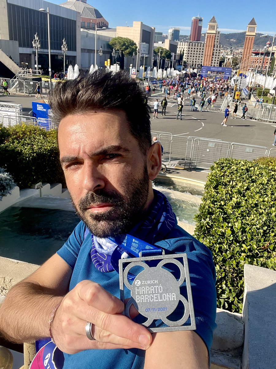 Après #Lyon &amp; #Paris, #marathon de #Barcelona plié en 4h25’22”. #RunningMan #running #sport #fier