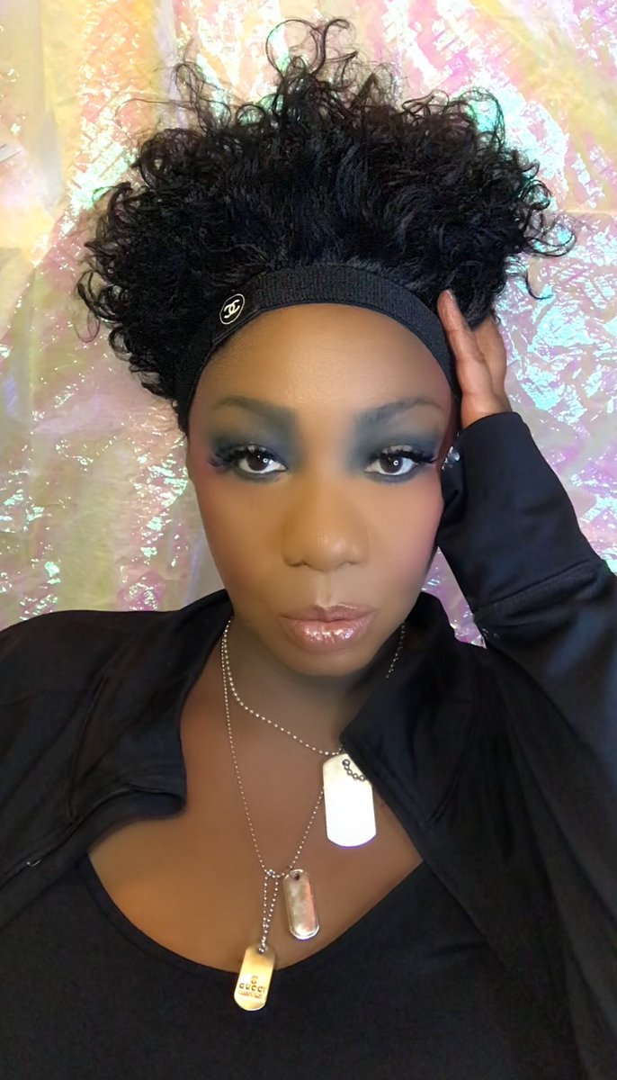 Curly Short Pixie Cut Wig (ft. Aligegous Store of Amazon):  youtu.be/iSS3lvkMOXE
#shortcurlywig #pixiehaircut #protectivestyles #tiktok #androgynousfashion #photographer #sis #vitalpost #protectivestyles #photo #shorthairstyle #amazonwig #blackwomen #straightwig #sewin