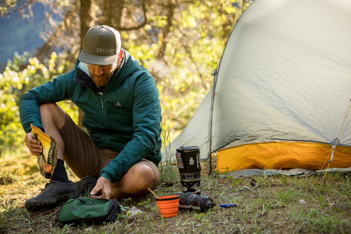 A post ride essential 👌

With plush, Primaloft Gold Active+ throughout, the Outflow Hoody is the ultimate in post-ride comfort 👉  bit.ly/3qd9QT1

#7mesh #anytwowheels