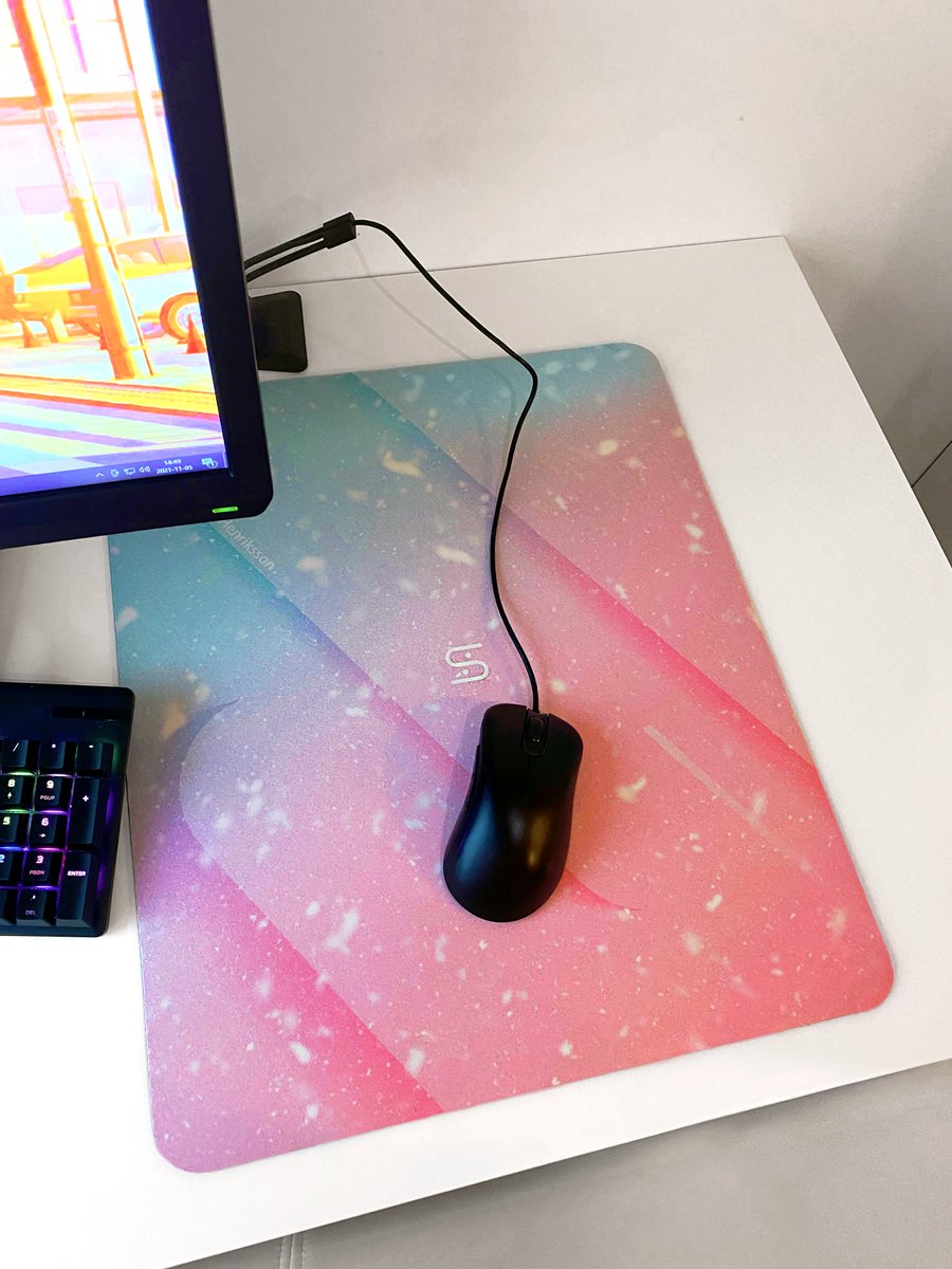 New mousepad, sooo cute! Thx <a href="/vaxee_corp/">VAXEE.co</a>💙