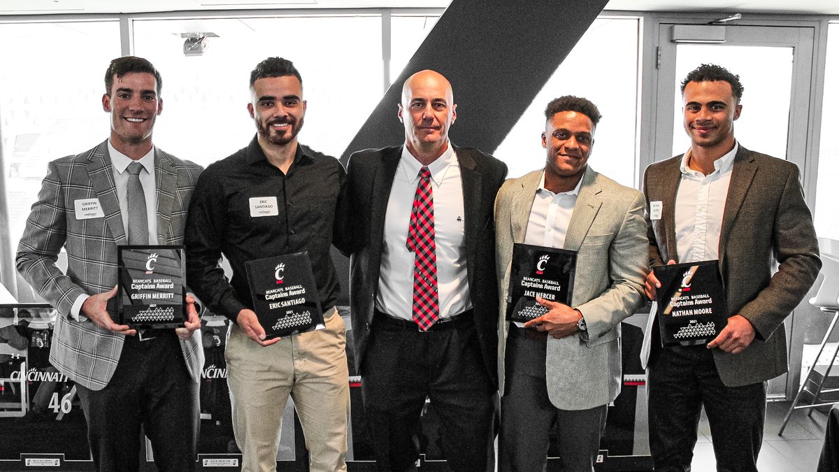 GoBearcatsBASE's tweet photo. Congrats to the recipients of this year's Bearcats Baseball Captains Award! 🐾

@G_Merritt10, @E_Sant13, @jay_wu2 &amp; @ImNathanMoore 

#Bearcats | #NatiBoyz https://t.co/LSzywCTkXy