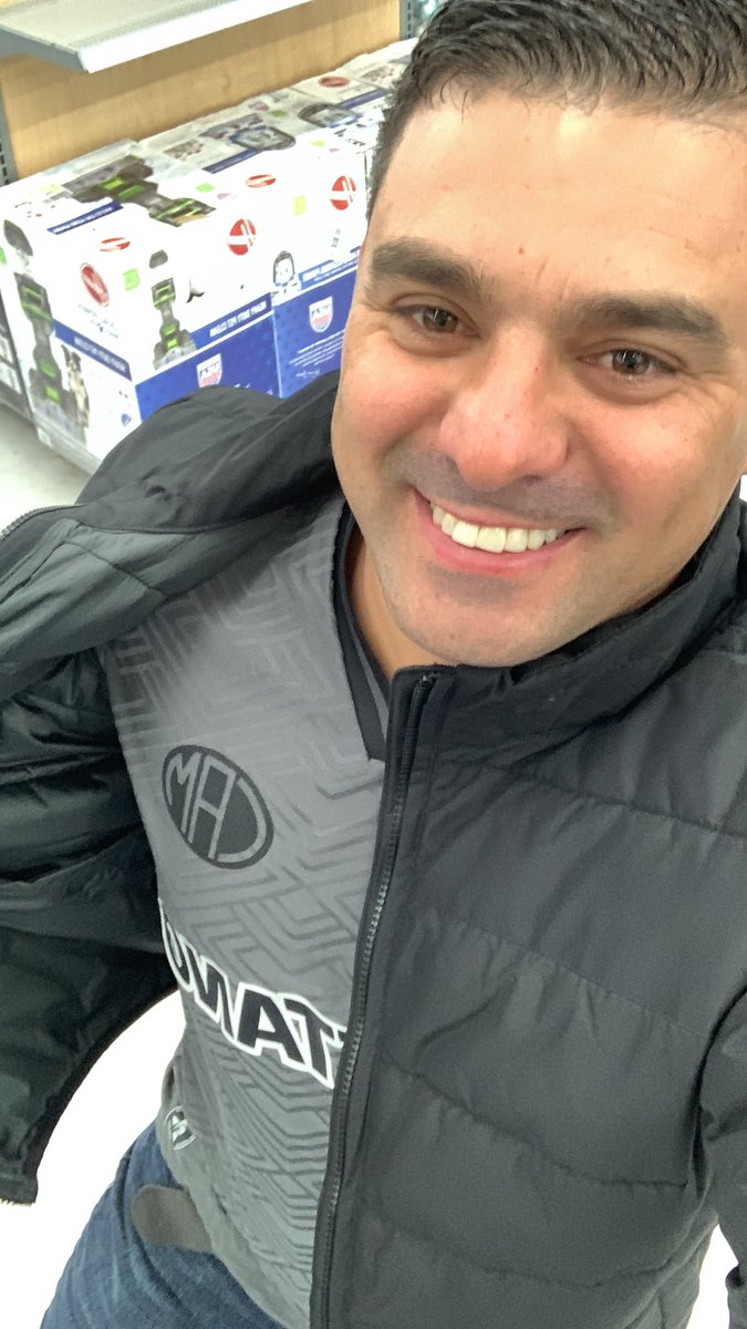 Almeida2681's tweet photo. Ehhhh #Galoo faz essa massa feliz hj e sempre faz.. “LOVE YOU SO MUCH” @Atletico https://t.co/nWtAw6PtDk