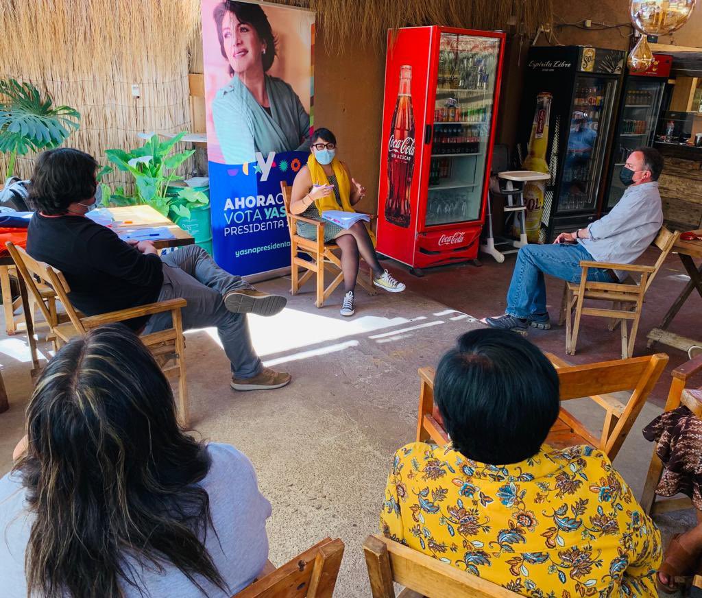 javiarce's tweet photo. Estuvimos en #Vicuña desplegando nuestro #ProgramaEnTerreno de @ProvosteYasna agradezco a mi equipo @csaenzca por la infra, la Carola, Robinson @rodrigovega @MarciaGonzalezN y tb a @matiaswalkerp por esta linda instancia. #Vota3 #VotaYasna https://t.co/p5nESPPAFv