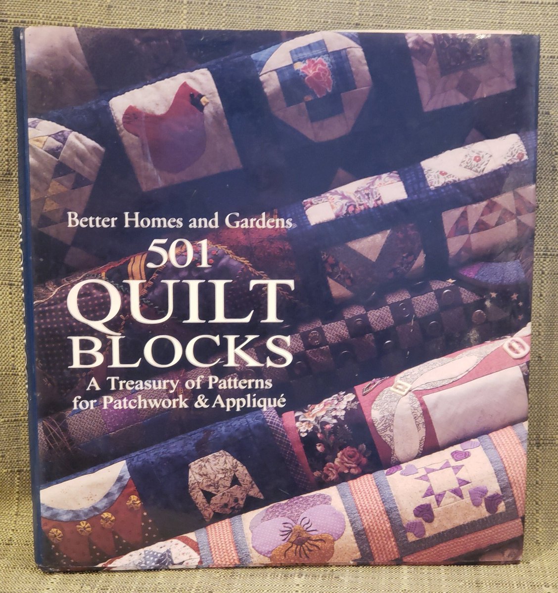 quilts_more's tweet photo. 501 Quilt Blocks A Treasury of Patterns for Patchwork and Applique From Better Homes and Gardens Including Block Pattern, Tips, Techniques https://t.co/yaQK2L433V #ImagineQuiltsAndMore #Etsy #TheMagicCarpet https://t.co/qxu2ufXS73
