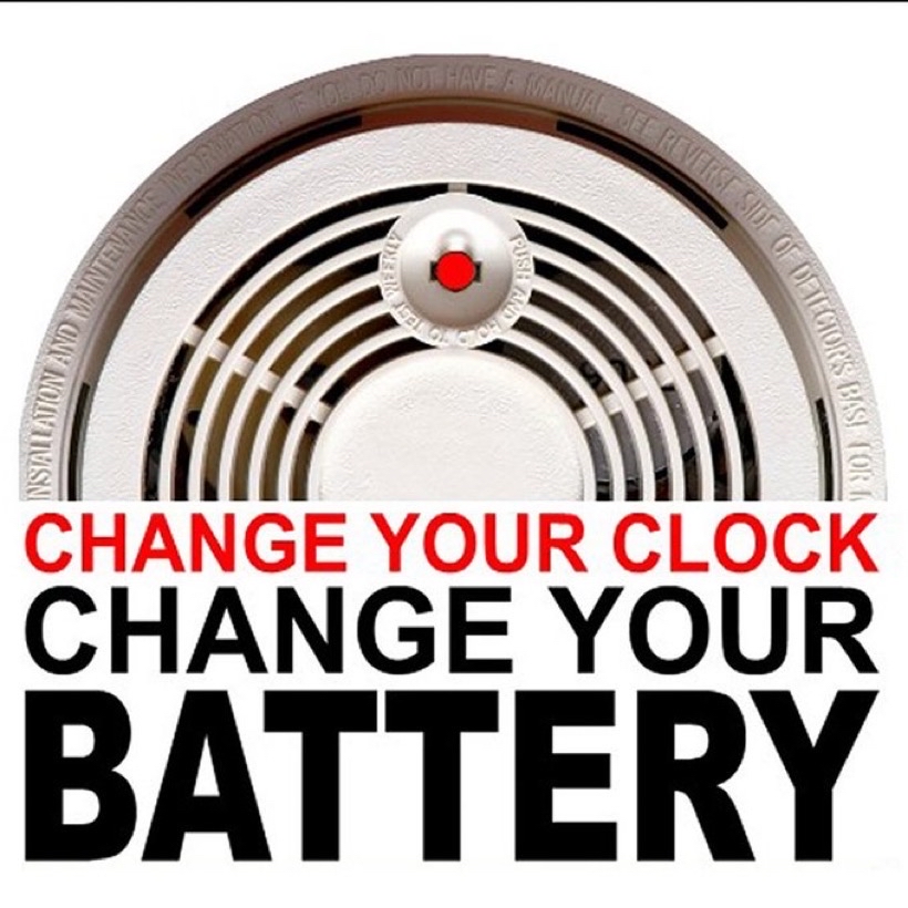 WasagaBeachFire's tweet image. In order for smoke and carbon monoxide alarms to do their job, they need to have working batteries. Once a year, old batteries should be replaced with new batteries. When you change your clocks on November 7, take the time to install new batteries in all alarms.