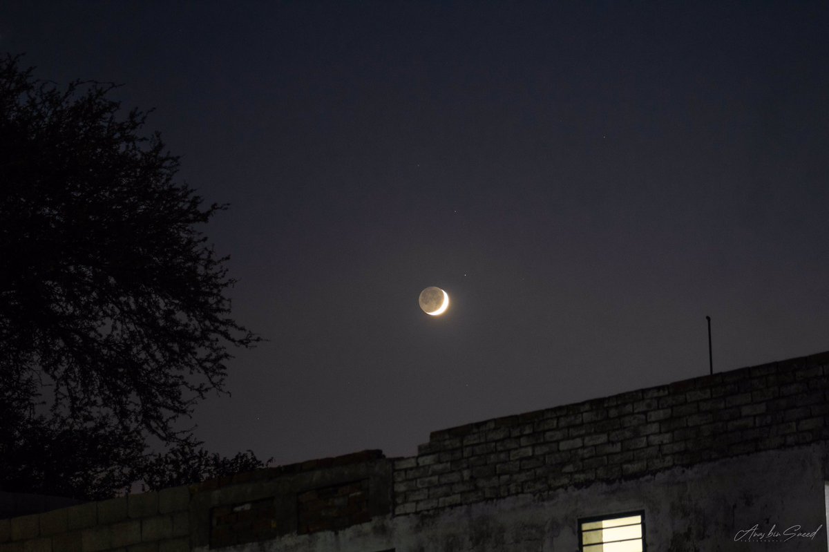 _anassaeed's tweet photo. we’re all like the bright moon, we still have our darker side. https://t.co/Tqe9yOpRyt