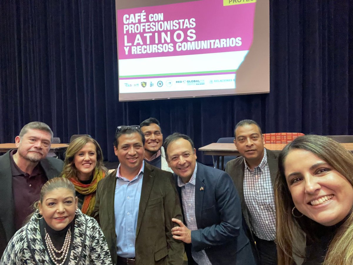 RedglobalmxR's tweet photo. Café con Mexicanos profesionistas ayer en East Wake High School 😊👏 #MexicanProfessionals #RedGlobalMX #RedGlobalMXRaleigh https://t.co/q7JB0pjlBb