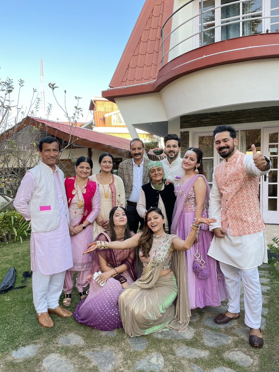 Rubina Dilaik tweet media