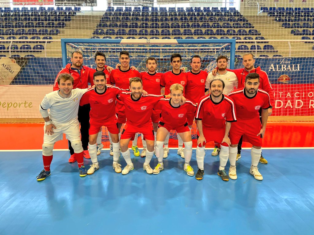 SacedonFs's tweet photo. Final 
@baseAzulonaFS 4-5 @sacedonfs 
Una parte para cada equipo, la determinación en las áreas marco la diferencia.
⚽⚽⚽ @Maceda10
⚽ @Raul23_sace
⚽ @jorviro5

#VamosSace 
#123sacedón 
💚⚽💚 https://t.co/VWm1CZAhog