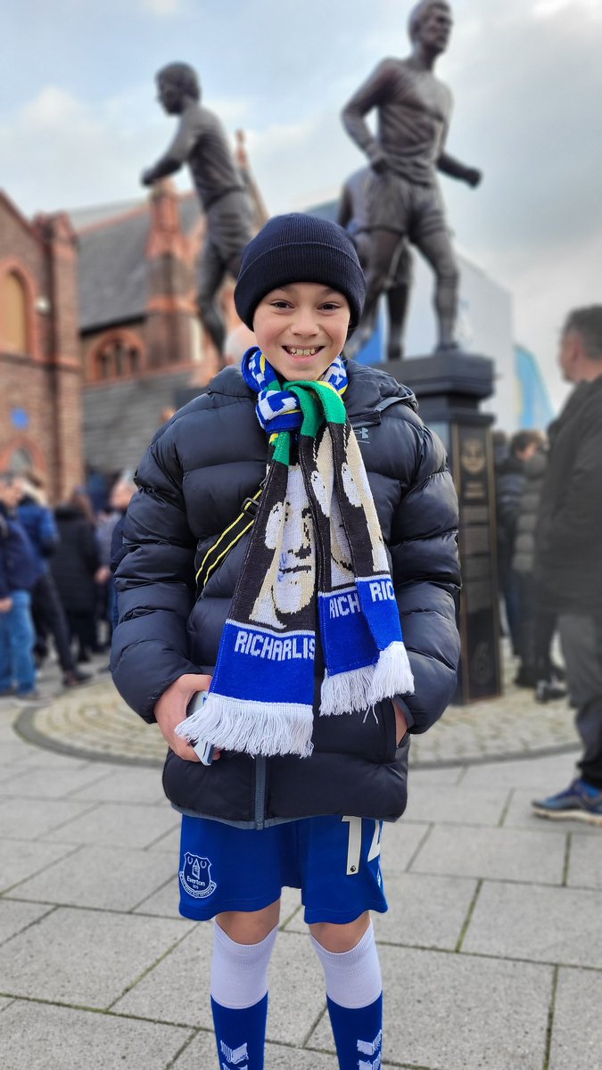 Lets beat Harry's lads..#efcmatchday