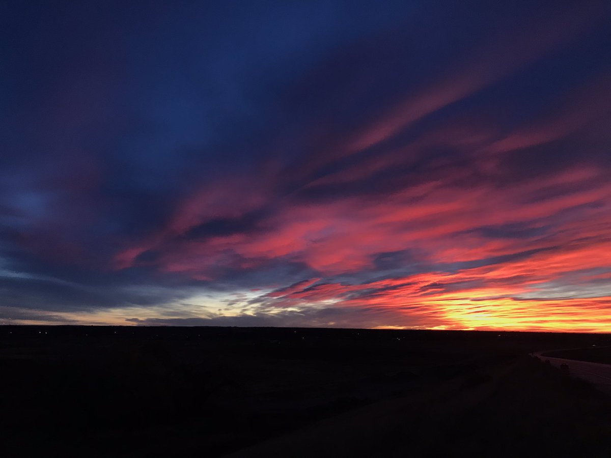 justingreenfor1's tweet photo. Good morning from Colorado #sunrise #rubywaves https://t.co/cEevmoAI5X