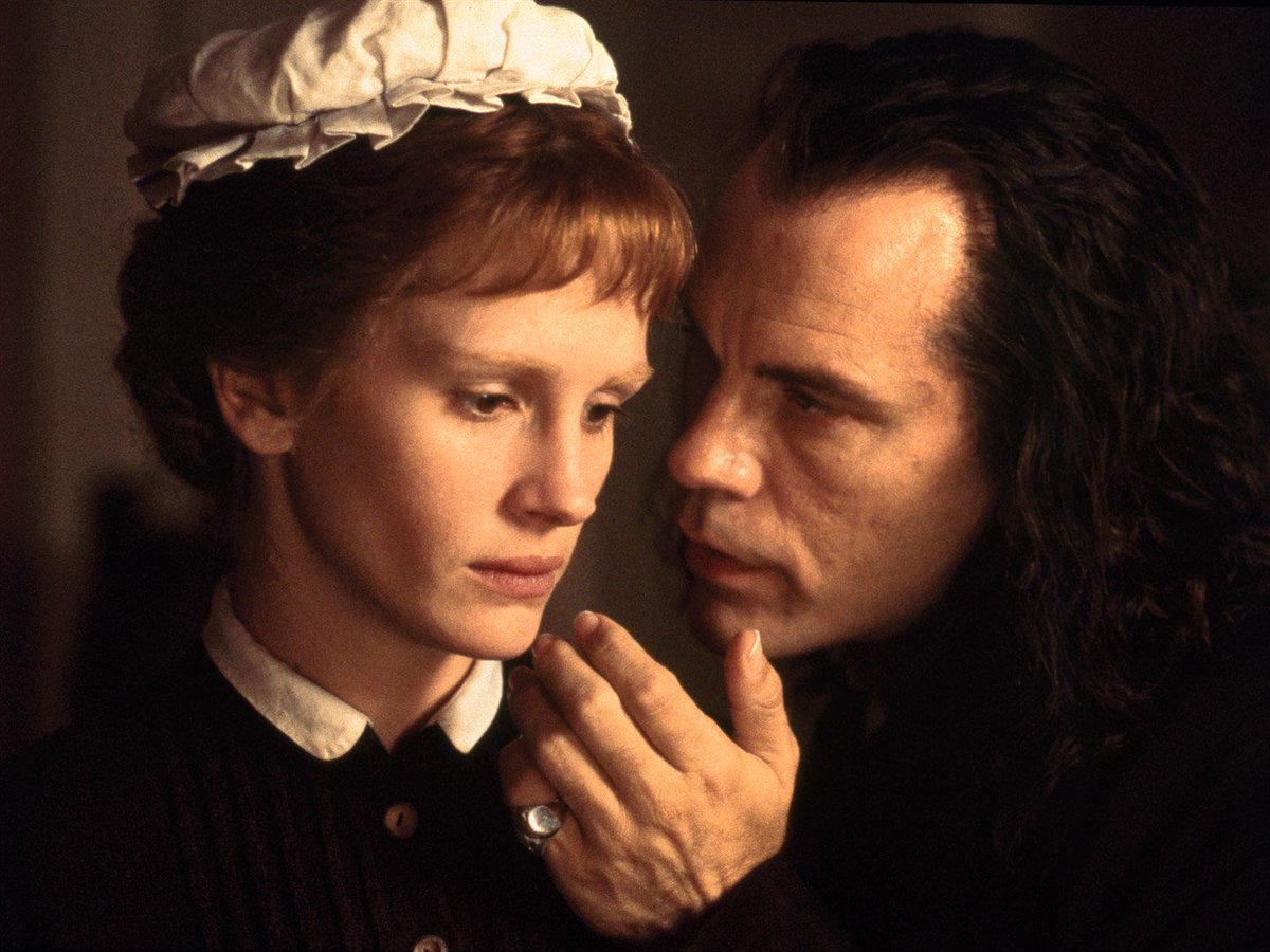 ov_20's tweet photo. 177. #MaryReilly (Letterboxd 2.6) Когда атмосферы - вагон, и персонажи части этой атмосферы, как готический роман - очень хорошо. Но из-за этого остаёшься ничего не понимающей служанкой Мэри Райли, в чужую истории, пройдя, так сказать, по краешку судьбы Джекилла и Хайда. https://t.co/C25PSz4xmT