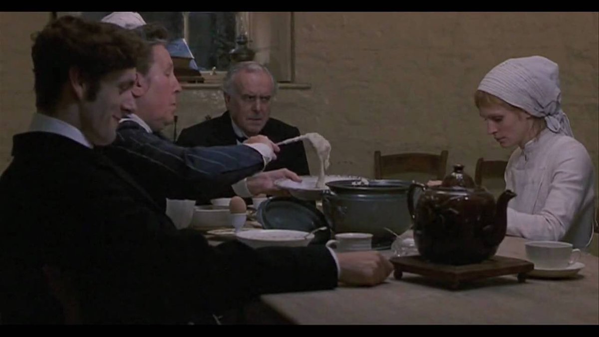 ov_20's tweet photo. 177. #MaryReilly (Letterboxd 2.6) Когда атмосферы - вагон, и персонажи части этой атмосферы, как готический роман - очень хорошо. Но из-за этого остаёшься ничего не понимающей служанкой Мэри Райли, в чужую истории, пройдя, так сказать, по краешку судьбы Джекилла и Хайда. https://t.co/C25PSz4xmT