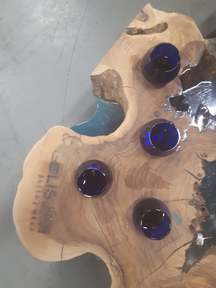 SloveniaInfo's tweet photo. A study trip by Slovenian Tourist Board for journalists at @euFoodSummit and olive 🫒 oil tasting. 

📌Lisjak premium extra virgin olive oil 

#ifeelslovenia #tasteslovenia #efs2021 https://t.co/EfTt5dlYnE