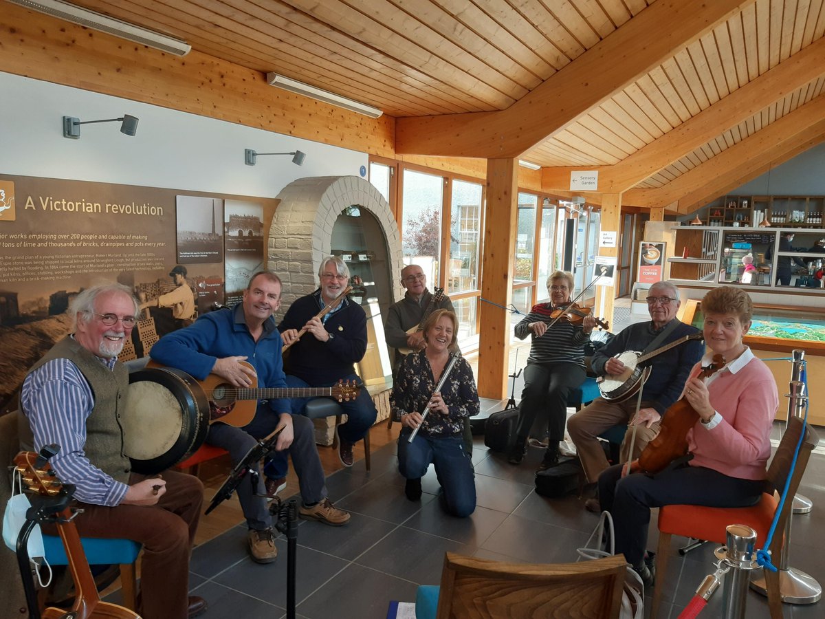 Great to see Blackwater folk band back at @CastleEspie again today!