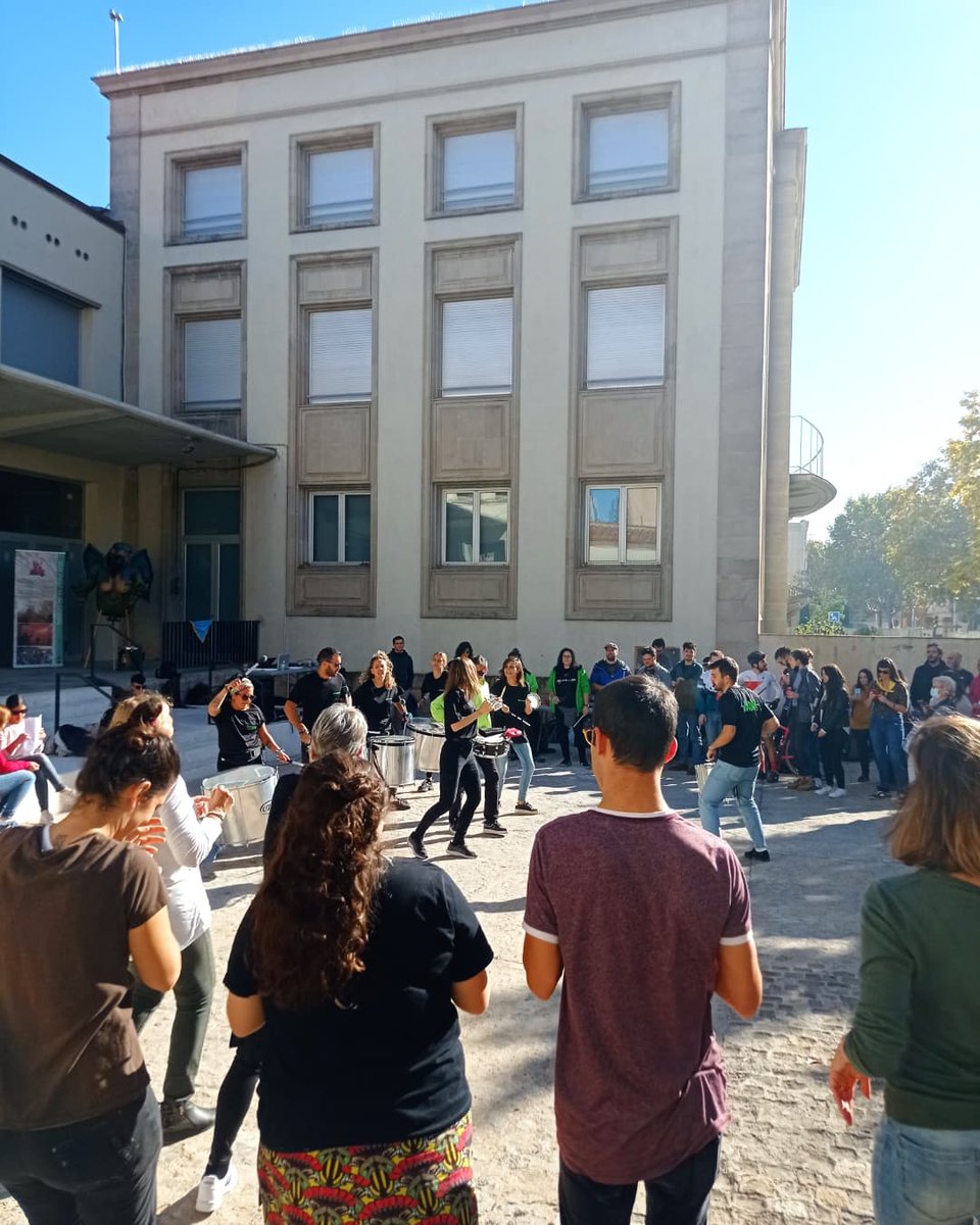 XaviPalli's tweet photo. Un casal popular a cada barri i a cada vila. Construint sempre des de la base, petites llavors que germinen i transformen d'arrel.

Avui el @ElTallaret fa un pas més per esdevenir realitat, felicitats 🥳 https://t.co/0lxEG4fTSO