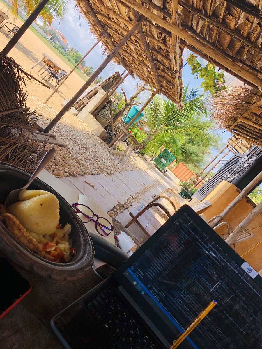 chr_aly's tweet photo. Office for the afternoon.
#BambooNumerik https://t.co/9abX8HZ0lu