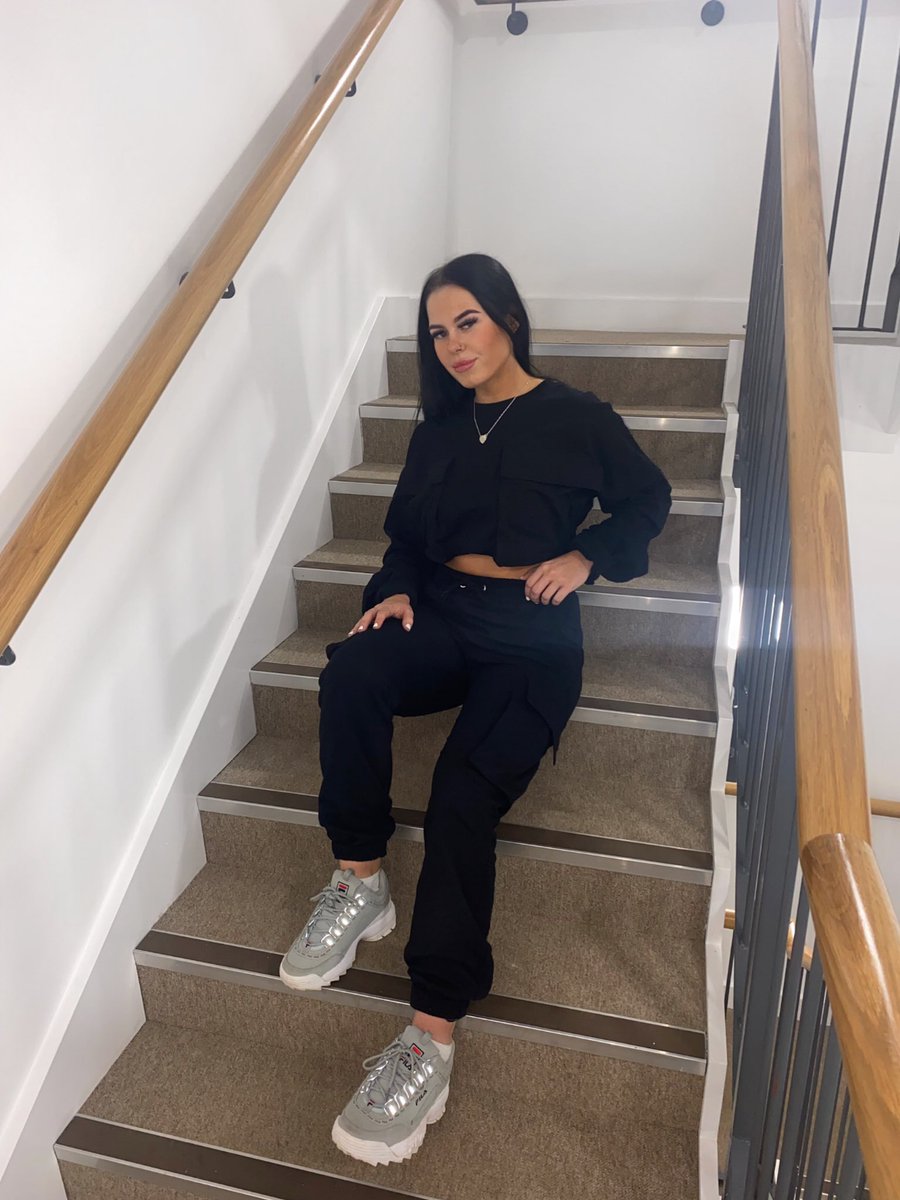 7CollectionUK's tweet image. 🔍 Cargo Tracksuit thesevencollection.co.uk/collections/ou… ⚡️