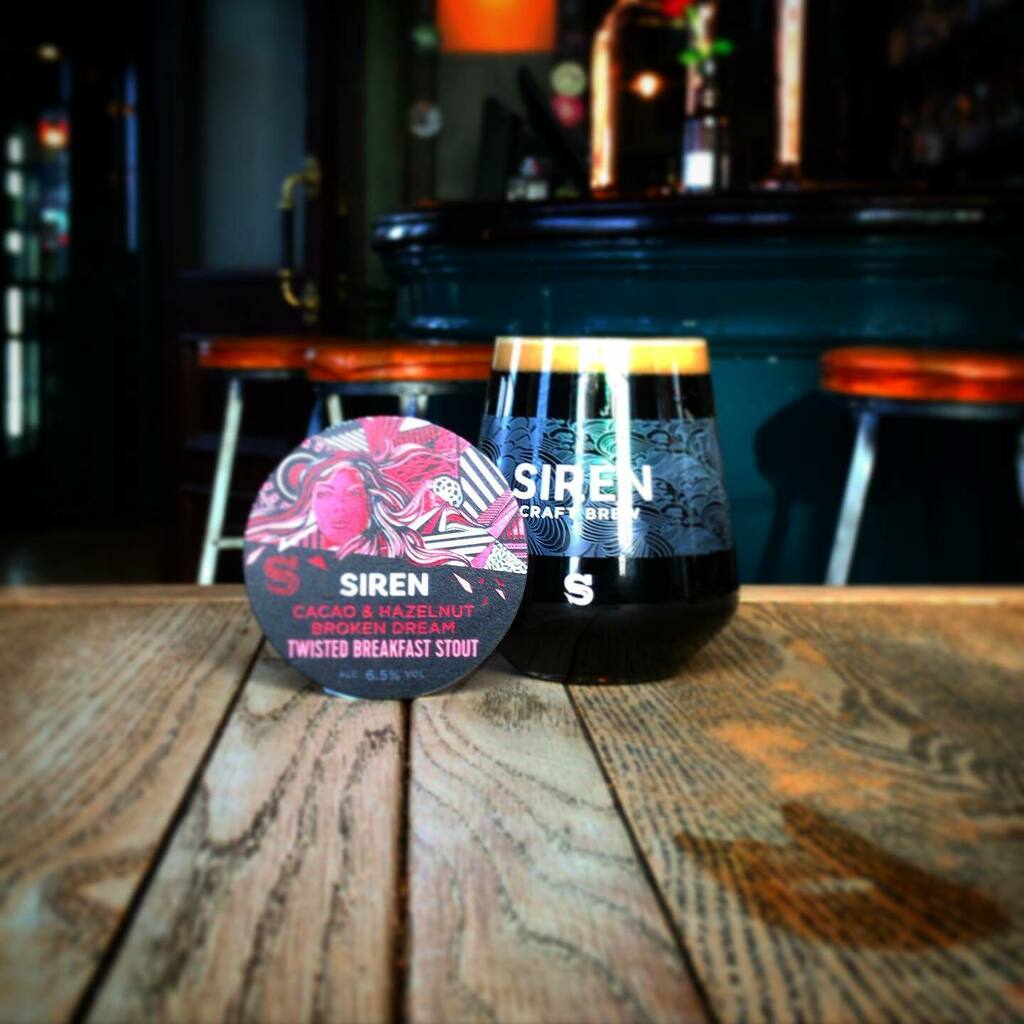 We always have a delicious dark beer on the taps to get you through the colder months,and this Cacao and Hazelnut Breakfast from @sirencraftbrew is about good as it gets. Rich, chocolatey and decadent - basically Christmas in a glass! Get down now to try this and our other a…