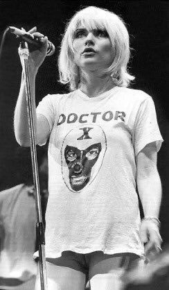 The best of seventies rock, love you Debbie😍
