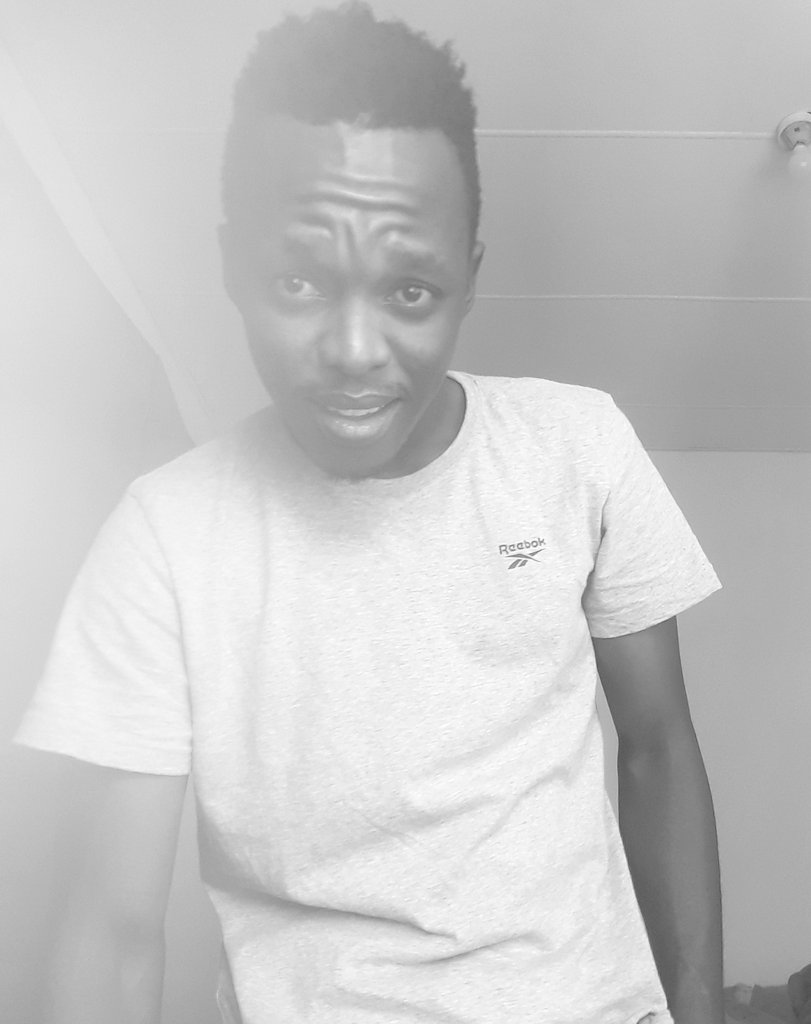 The hottest under the sun ☺☺ kush maniac!