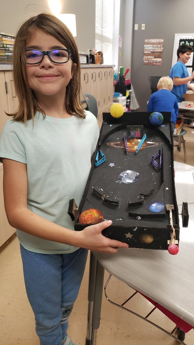 Copeland10's tweet photo. Global Cardboard Challenge: The student created arcade games for others to play. It was amazing to see the hard work and creativity that these students put in to this challenge! #STEAMatStribling https://t.co/mpeNeaZ8WZ