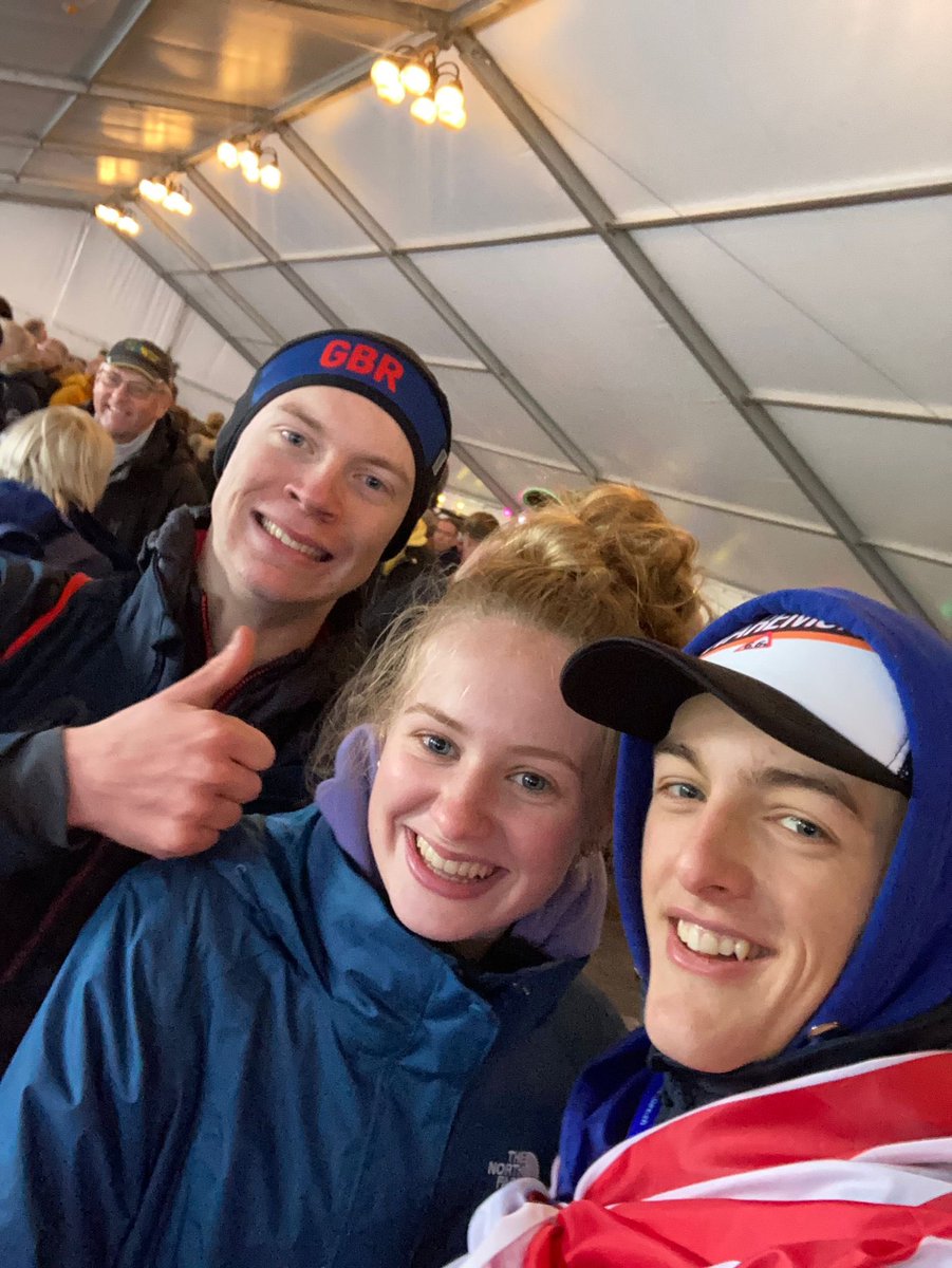 All smiles from these three, and why not?! Some fab racing from the future starts of GB cyclocross 🇬🇧 #funisfast #happyracersgofaster #mudiiitacoaching