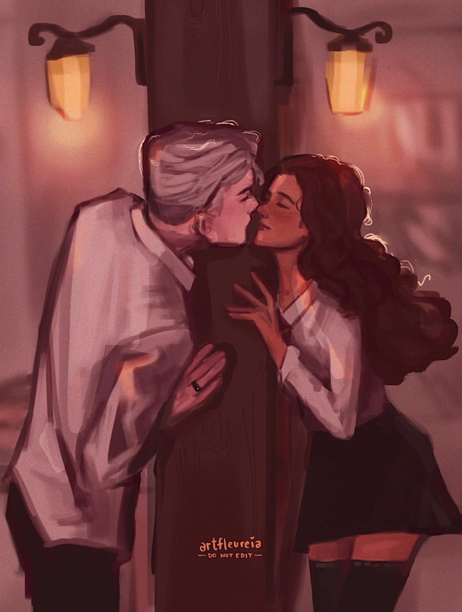 Between Bookshelves
#DRAMIONE