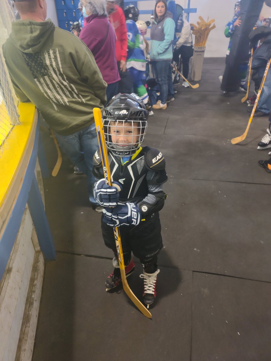 Blumema's tweet image. Thrilled to see my son give hockey a try yesterday!   He loved it too!
#tryhockeyfreeday #littlepreds #Preds