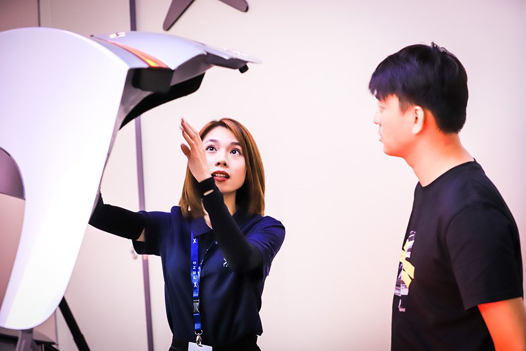 XPENG_Global's tweet photo. There’s a growing number of car owner volunteers – our X-walkers – are joining hands to help onboard new car owners to start a safer, smarter and more sustainable mobility experience. Together, we build a better world! #GoElectric #SmartMobility https://t.co/1S60n8mGCN