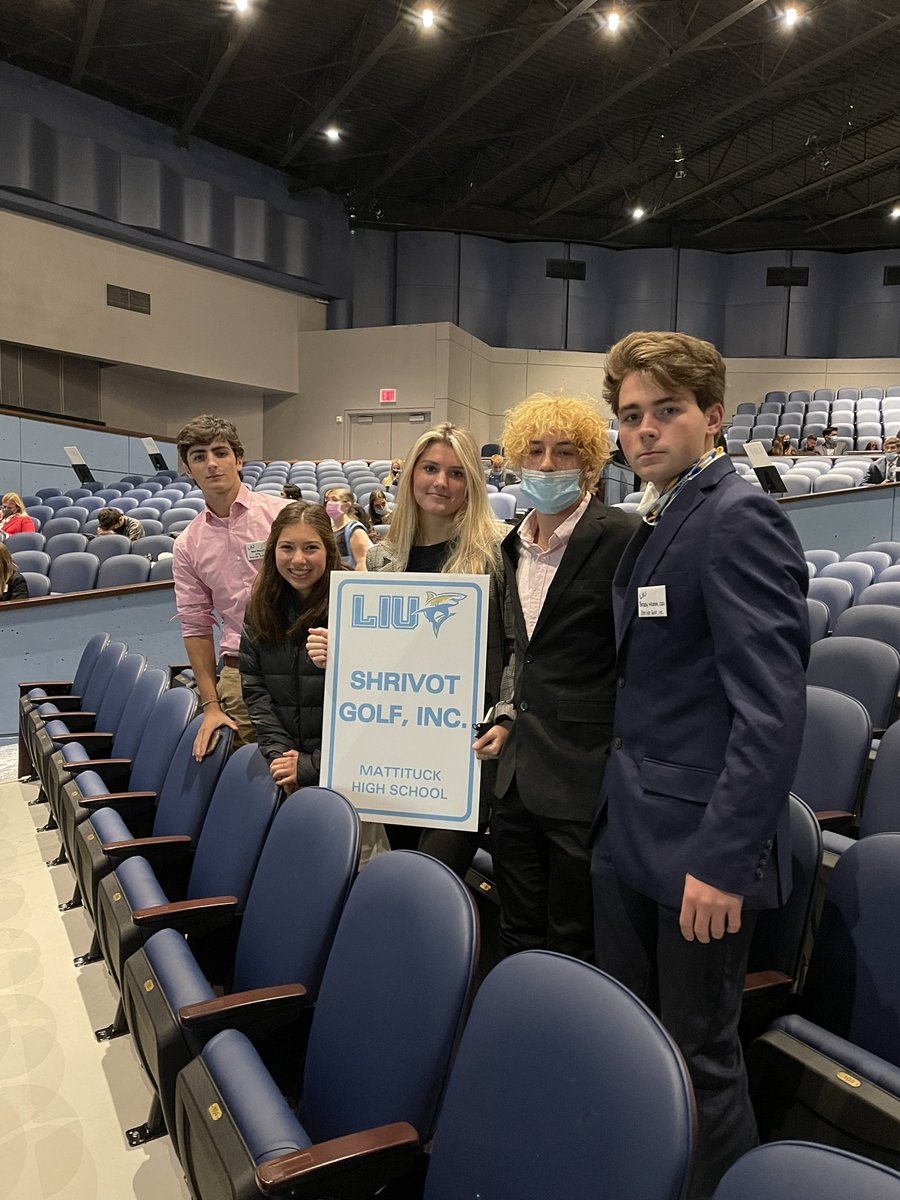 MHSBusiness1's tweet photo. Virtual enterprise students attended the VE  leadership conference at Long Island University, Brookville #ShrivotGolfve  #veinternational https://t.co/M2gHlwV0T4