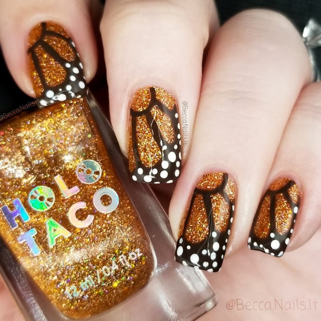 BeccaNailsIt's tweet photo. @n_4_i_l_3_d_i_t and I did a butterfly twin mani with @holotaco "Zyler the Cat" and I just love the final look!!

Be sure to check out Brieanna for some other really cool butterfly combinations!! She also hosts many collabs if you are ever looking to join one!☺️ https://t.co/XSNiNAKmTj