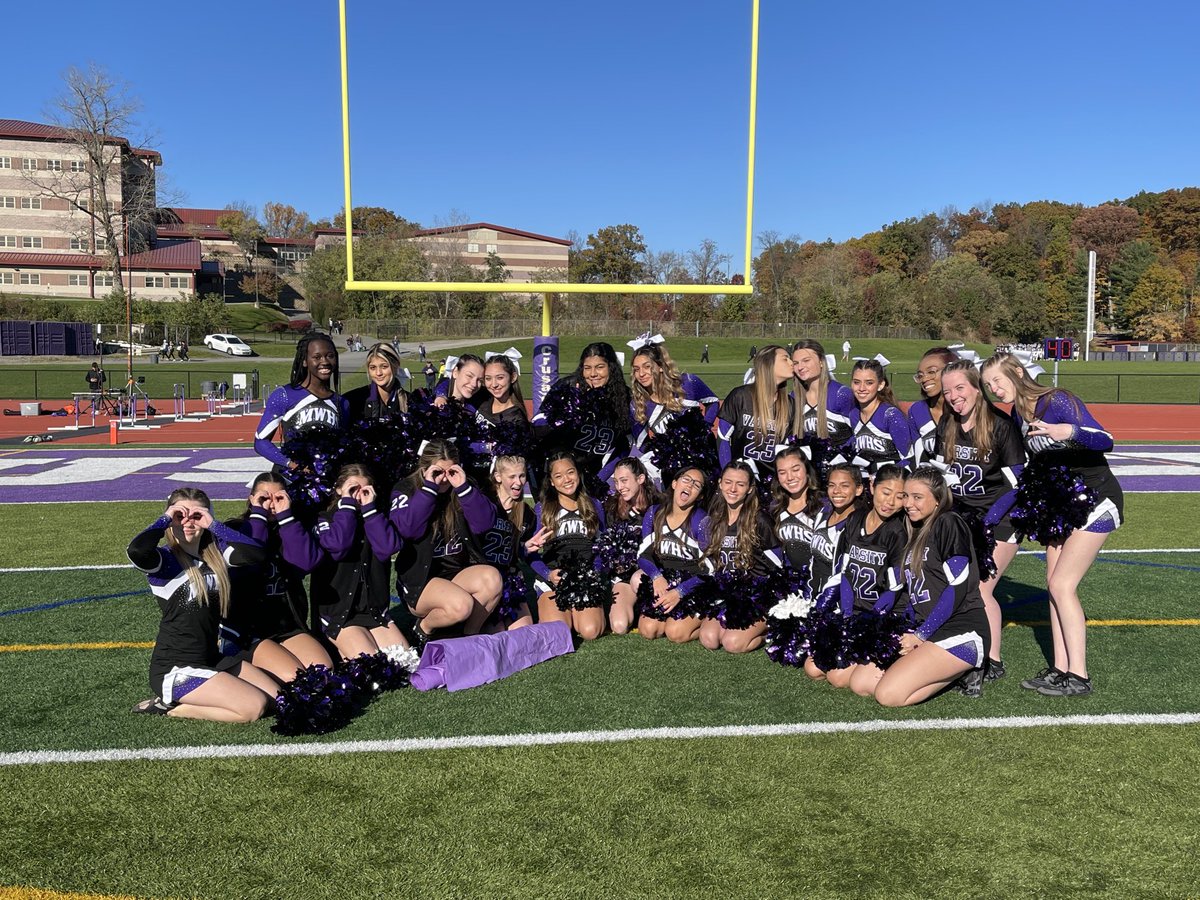 cheer_mw's tweet photo. Varsity Cheer. A beautiful day on our turf 💜💜 it’s GREAT to be a Crusader 💜 https://t.co/hm6lOXi2uU