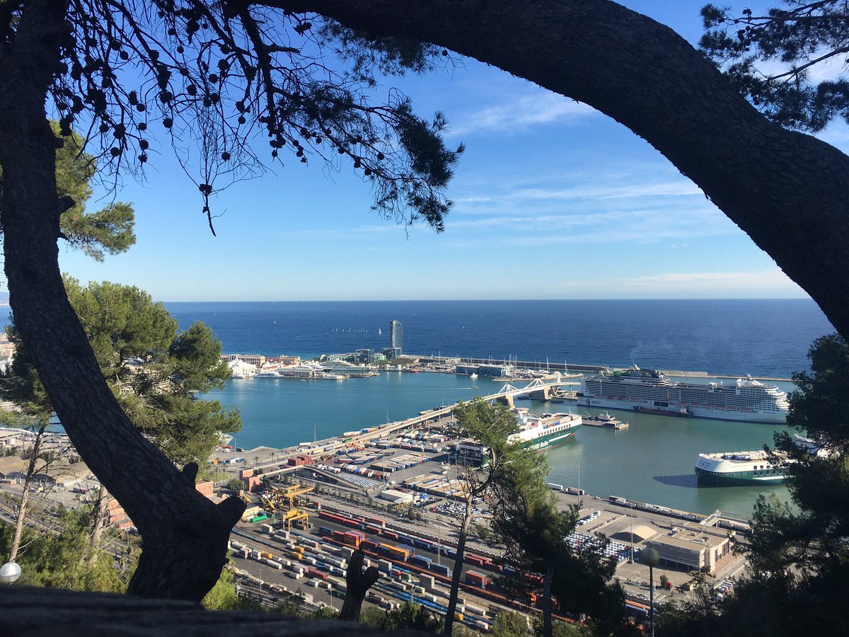 sueblok's tweet photo. Barcelone va me manquer . https://t.co/VdnZYJTV0z
