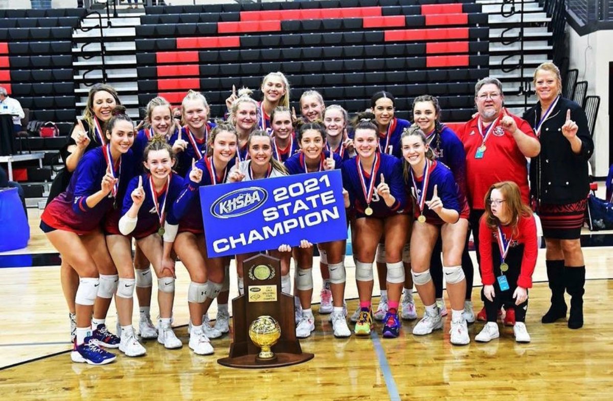 THREAD:

Woke up feeling proud to be a small part of #CruNation

It truly is an honor to be part of such a wonderful community of teachers, parents and fans.  Thank you to each and everyone of you that supported <a href="/StHenryVball/">SHDHS Volleyball</a> on their state championship journey this season‼️