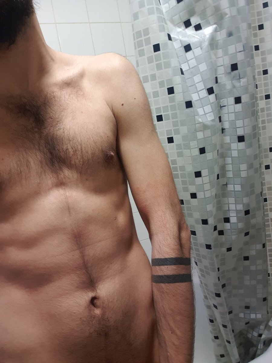 Sanquickx's tweet photo. Love being fresh after a shower!
#Gay #Bi #Gaytwink #BiBoy #GayShare #BiShare #Shower #Nakedboy #GayUK #BiUK #skinnyboy https://t.co/XfIhpjrhml