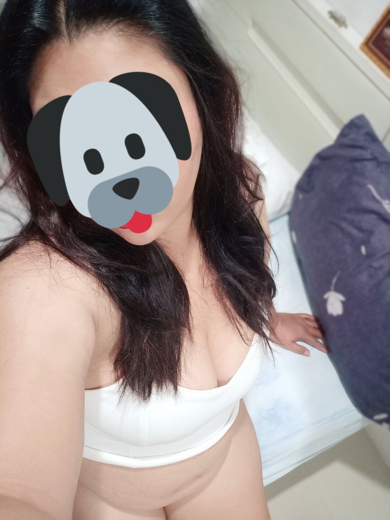 MoonoiZipzaa's tweet photo. One pillow available for you☺️
คนไม่เหงามันไม่รู้หรอก
ว่าเตียงกว้างๆอะมันร้างแค่ไหน
#BBW #BBWTH #BBWASIAN
#สาวอ้วน #สาวอวบ #สาวอวบอ้วน https://t.co/cTxxVPMIvJ