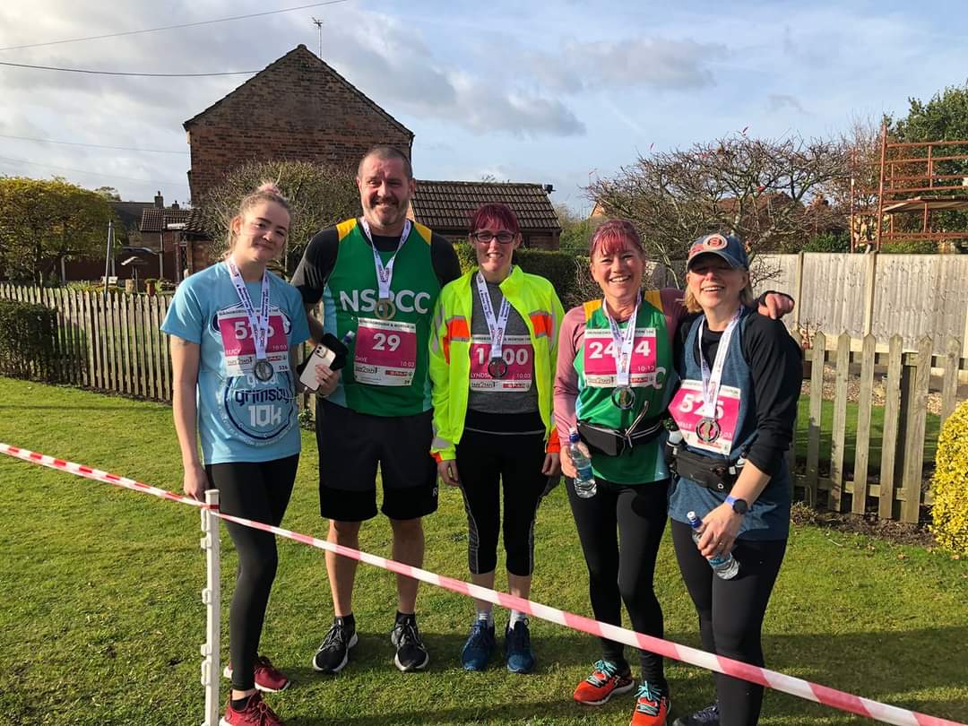 What a windy day at the #Gainsborough10k with <a href="/Tape2TapeEvents/">Tape2Tape Events</a>. Team <a href="/AF_Blakemore/">A.F. Blakemore & Son</a> unites from <a href="/SPARBradley/">SPAR Bradley Cross</a> and <a href="/SPARGainsboro/">SPAR Gainsborough</a> to run the 10k route with refreshments from us supporting the event. See you next year with a time to beat. #weather
#windy #NSPCC #running #SundayFunday