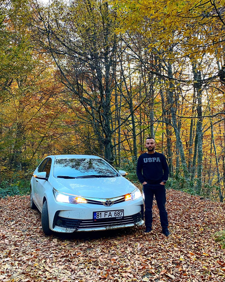 FarukGeldi2's tweet photo. Sonbahar sanattır, diğerleri mevsim...🍁

#doğa #nature #turkey #instagood #travel #manzara #instagram #türkiye #photography #objektifimden #karadeniz #huzur #aniyakala #beautiful #sunset #naturelovers #traveling #doğayısev #green #camping https://t.co/vJHUyV86fK