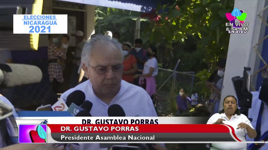 Canal4Ni's tweet photo. Doctor Gustavo Porras, Presidente de la Asamblea Nacional, ya ejerció su derecho al voto en uno de los centros de votación en la capital
#EleccionesSoberanas2021 https://t.co/cKK5eQPc1D