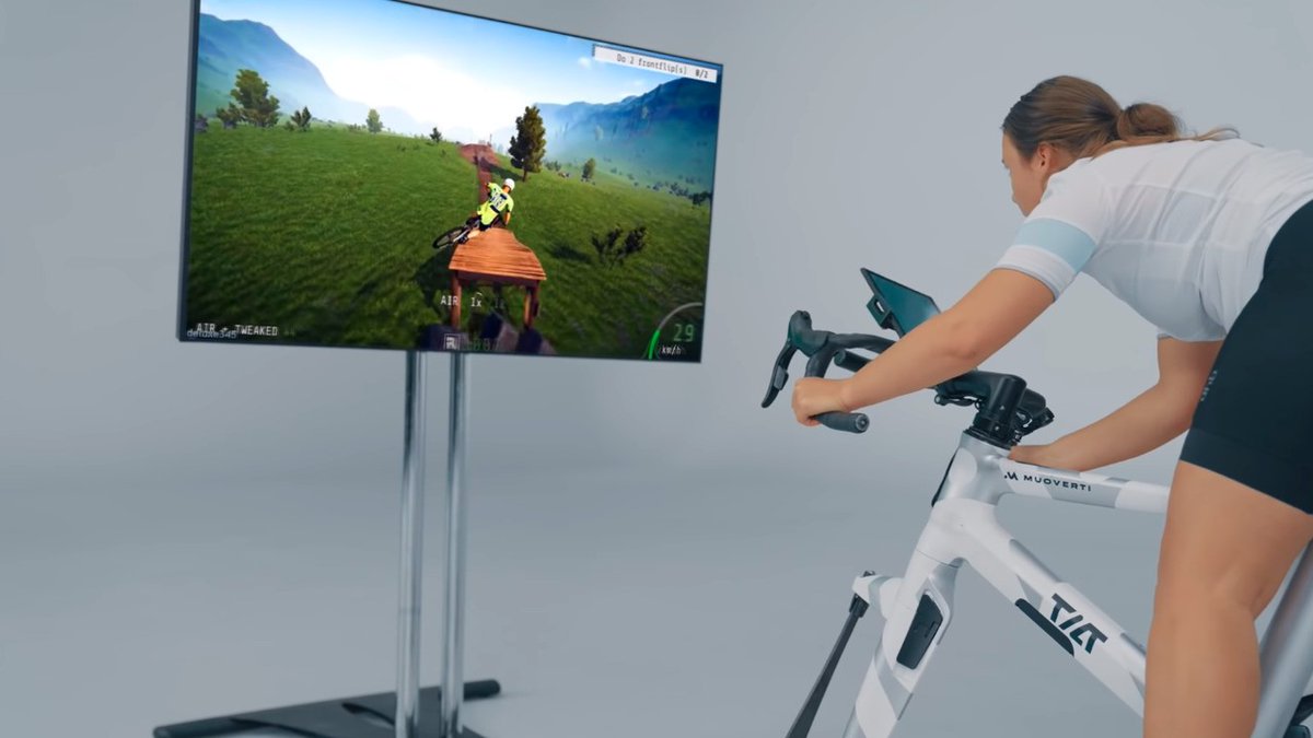 purexbox's tweet photo. Muoverti's New TiltBike Is Actually An Xbox-Compatible Controller https://t.co/54Ez9ntElm #Xbox #TiltBike #Muoverti #Controllers #Descenders https://t.co/Kawfpq8OHp